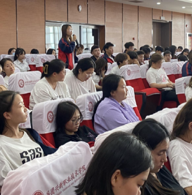 学院举行第六届读书节书香新时代 知识扬帆行阅读讲座